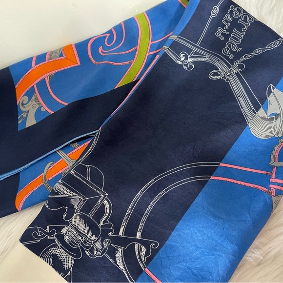 Hermès Equestrian Silk Scarf - Picture 7 of 16